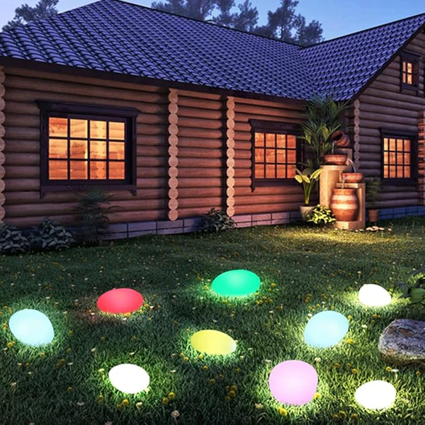 Modern Solar Cobblestone Light