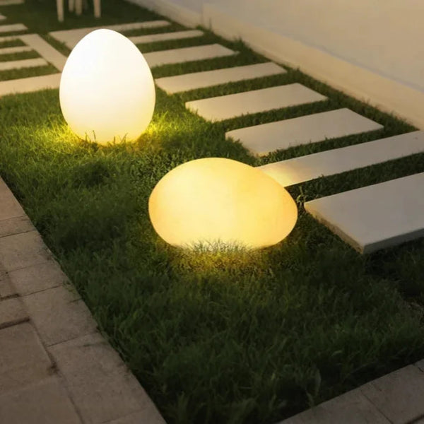 Modern Solar Cobblestone Light